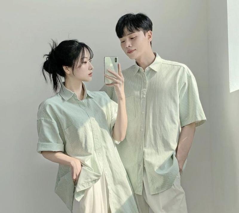 Nguồn gốc và ý nghĩa đằng sau xu hướng áo thun nam form rộng và phong cách tự do của giới trẻ
